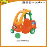 2015 Latest Plastic Children Ride on Toy Car