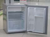 Compact Refrigerator with 80L Capacity