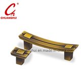 Classical Furniture Cabinet Handle Pulls and Knobs (CH07701)