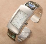 Fashion Quartz Bracelet Watch (XM8026)