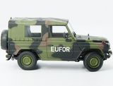 1/35 Scale Benz SUV Model