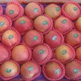 Good Quality Chinese Fresh Qinguan Apple